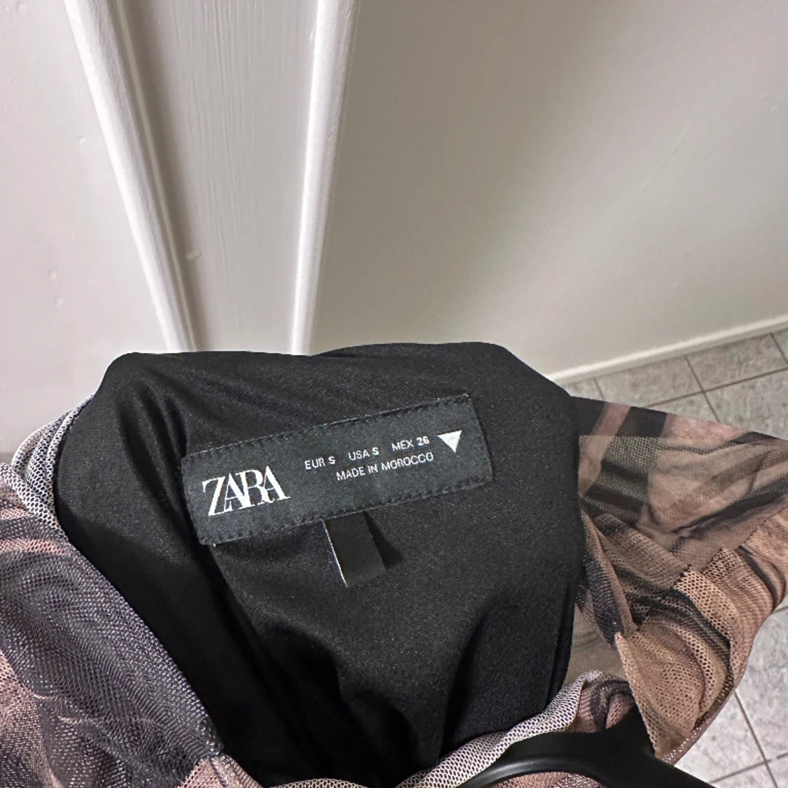 Zara klänning använd en gång !  - 90