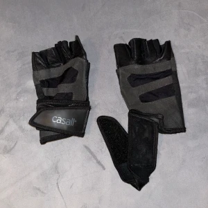 Träningshandskar - Bra skick
