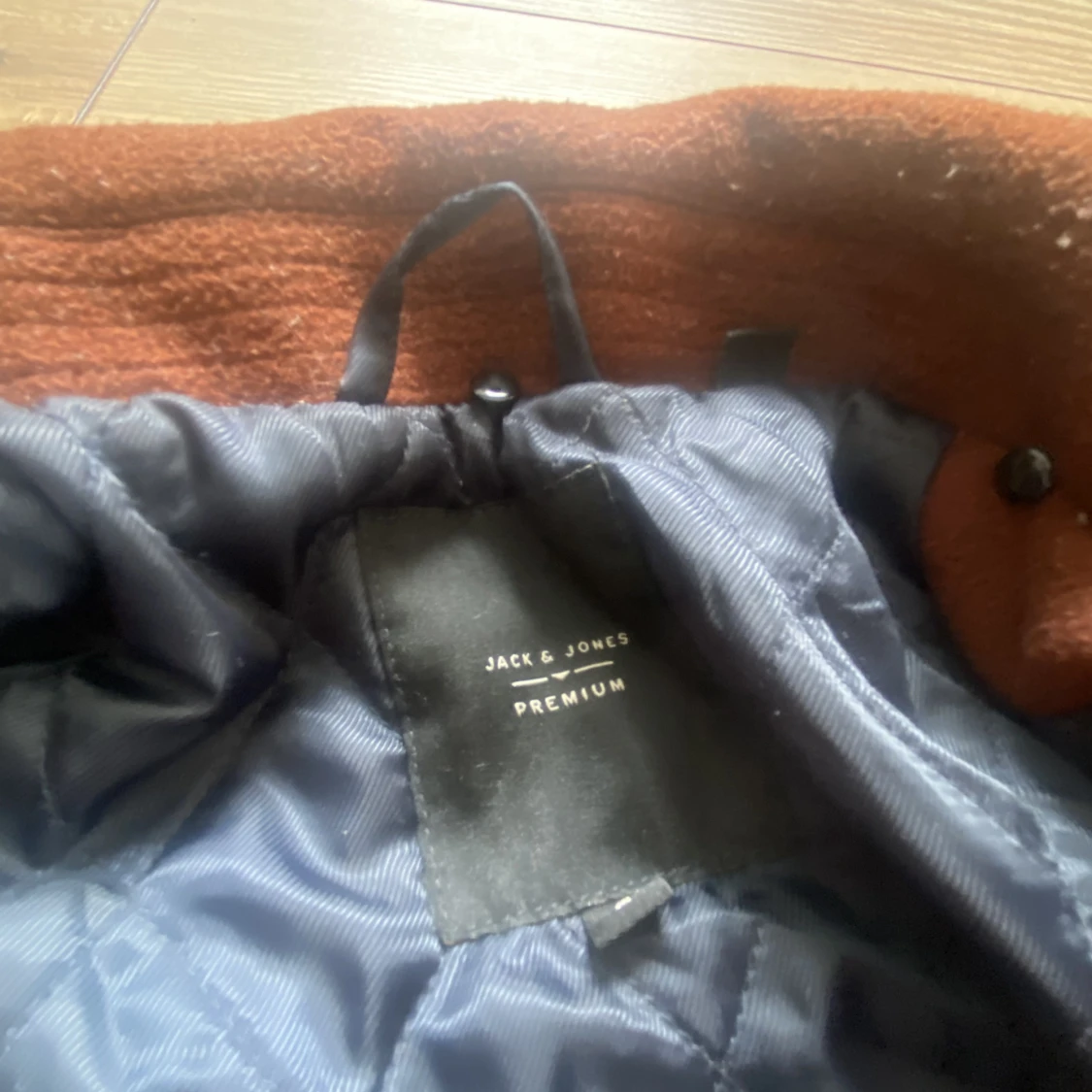 Vinröd Höst/Vår Jacka - 91