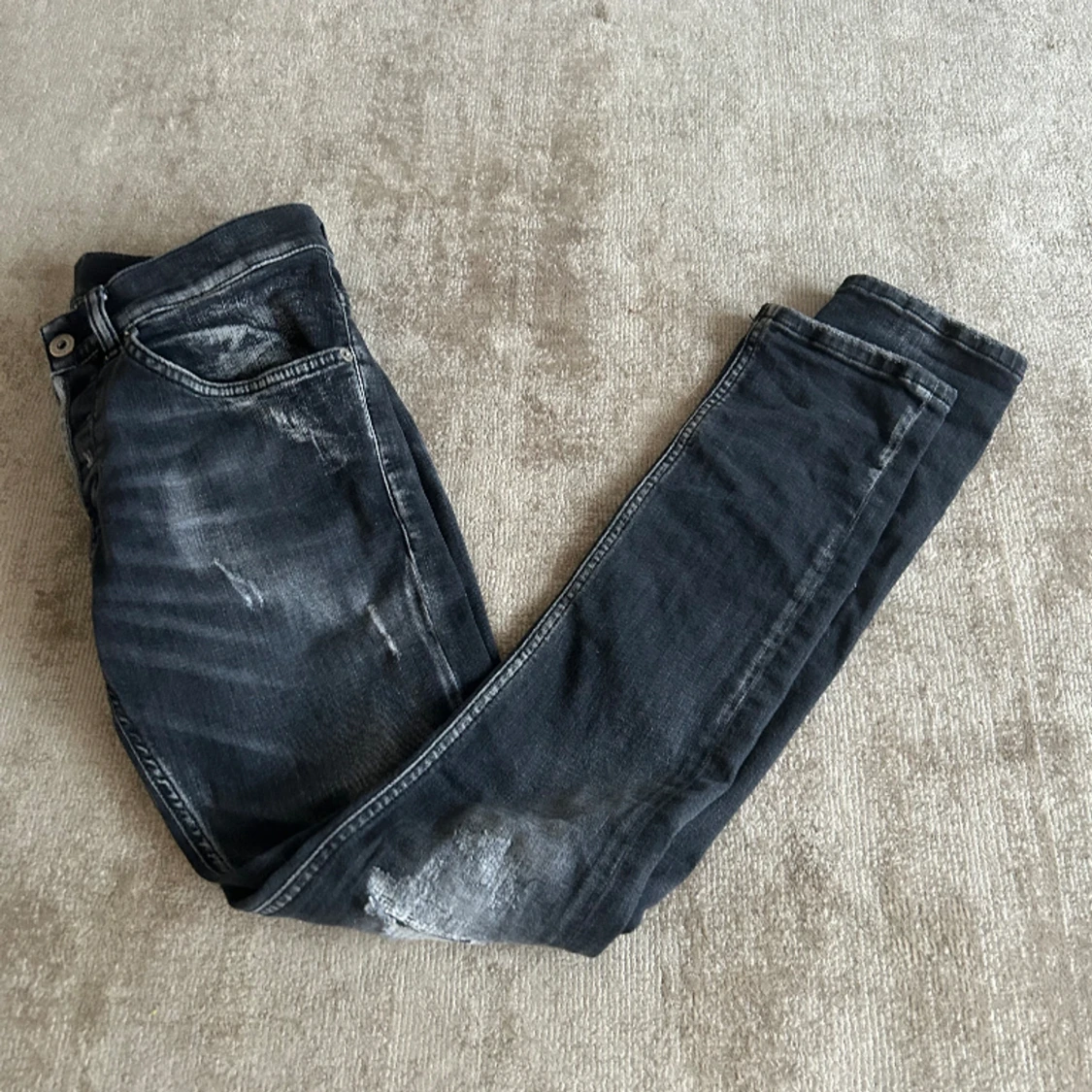 Dondup Jeans 1200kr - 90