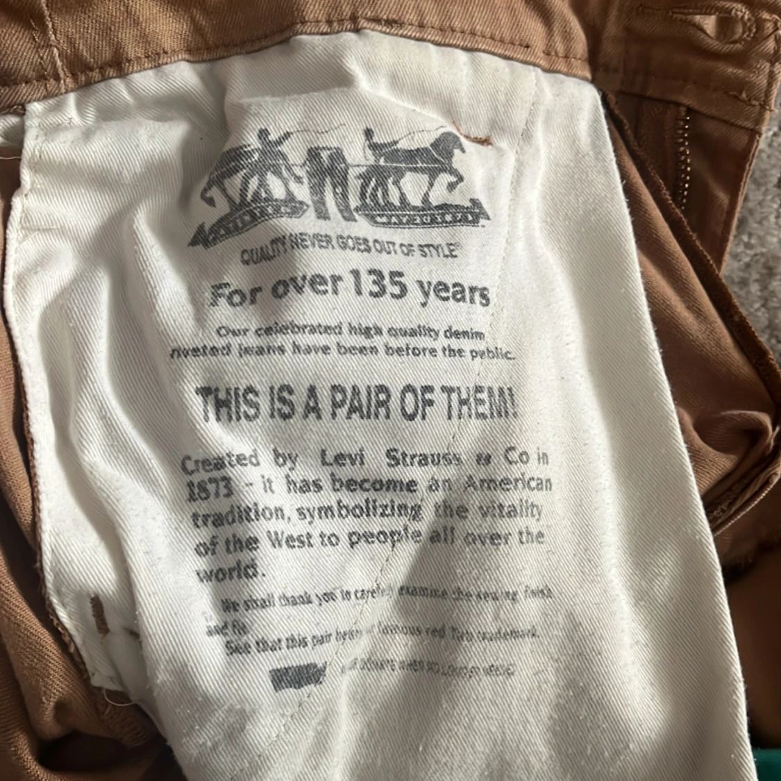 Vintage Levi’s Cargos - 90