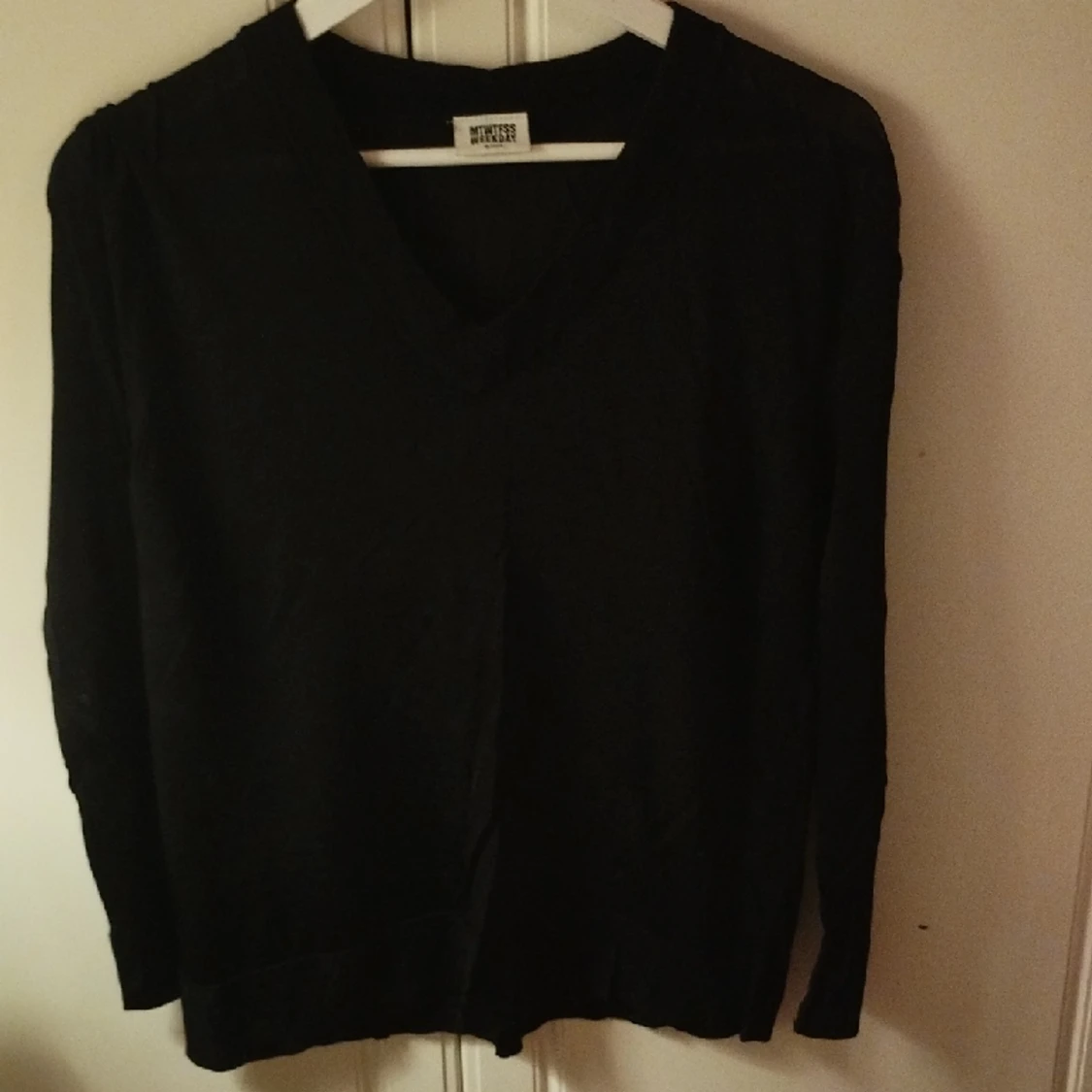 Svart stickad kofta 