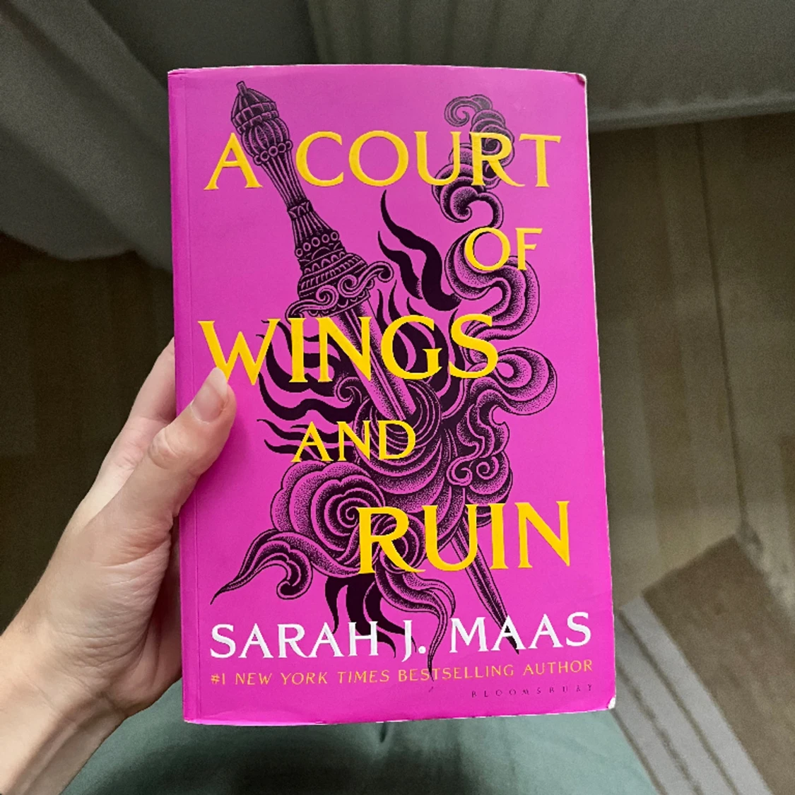 A court of Wings and ruin