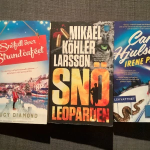 Tre pocket  - Tre pocket enligt bild. 