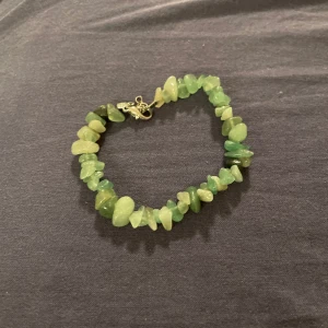 armband - kristall armband, frakt 15kr🤗Kontakta om ni har några frågor❤️