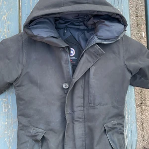 Canada Goose jacka - Storlek S Har haft den 1 år ungefär  Den finns inte i butik längre Priset går att diskutera.