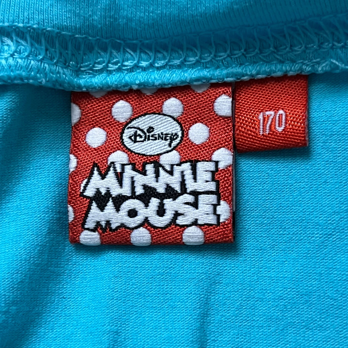 Ny turkos Disney-T-shirt. - 90