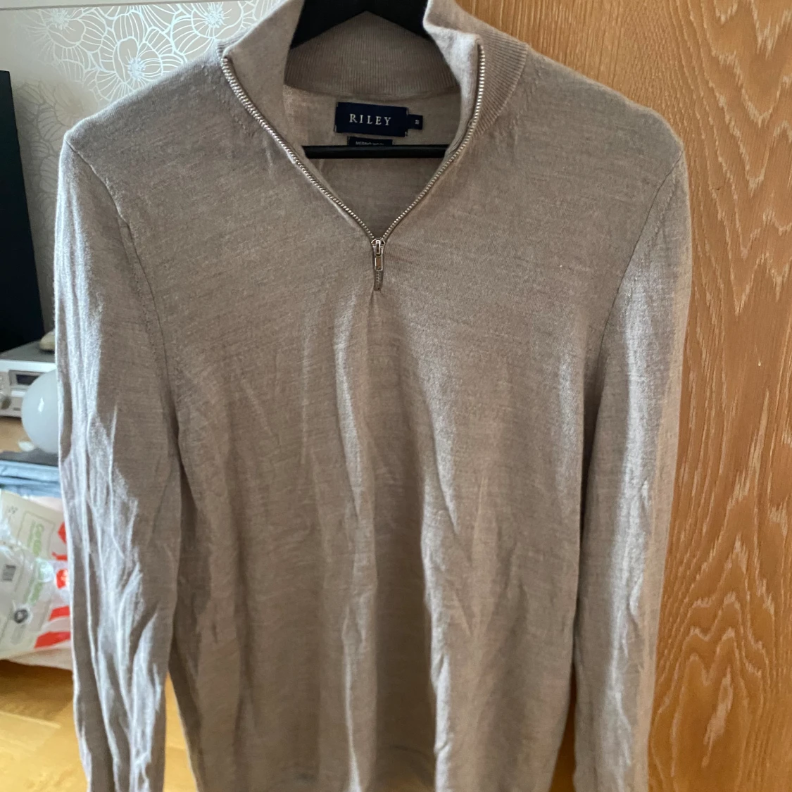 Beige halfzip riley 