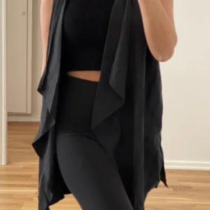 Svart Bershks väst - Svart Bershka väst , storlek xs, perfekt skick 