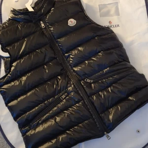 Moncler  - Moncler 