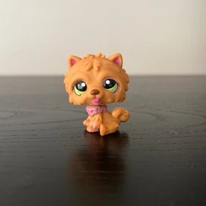 LPS #1157 - Säljer nu av mina LPS då dem legat nerpackade i flera år och knappt är använda så dem är i väldigt bra skick💕 Vid köp av fler så kontakta gärna mig privat så kan vi komma överens om ett paketpris💕 Vill ni ha fler bilder så är de bara att höra er💕 