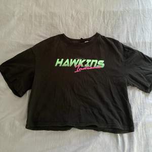 Stranger Things t-shirt från H&M  Har endast använt enstaka gånger 