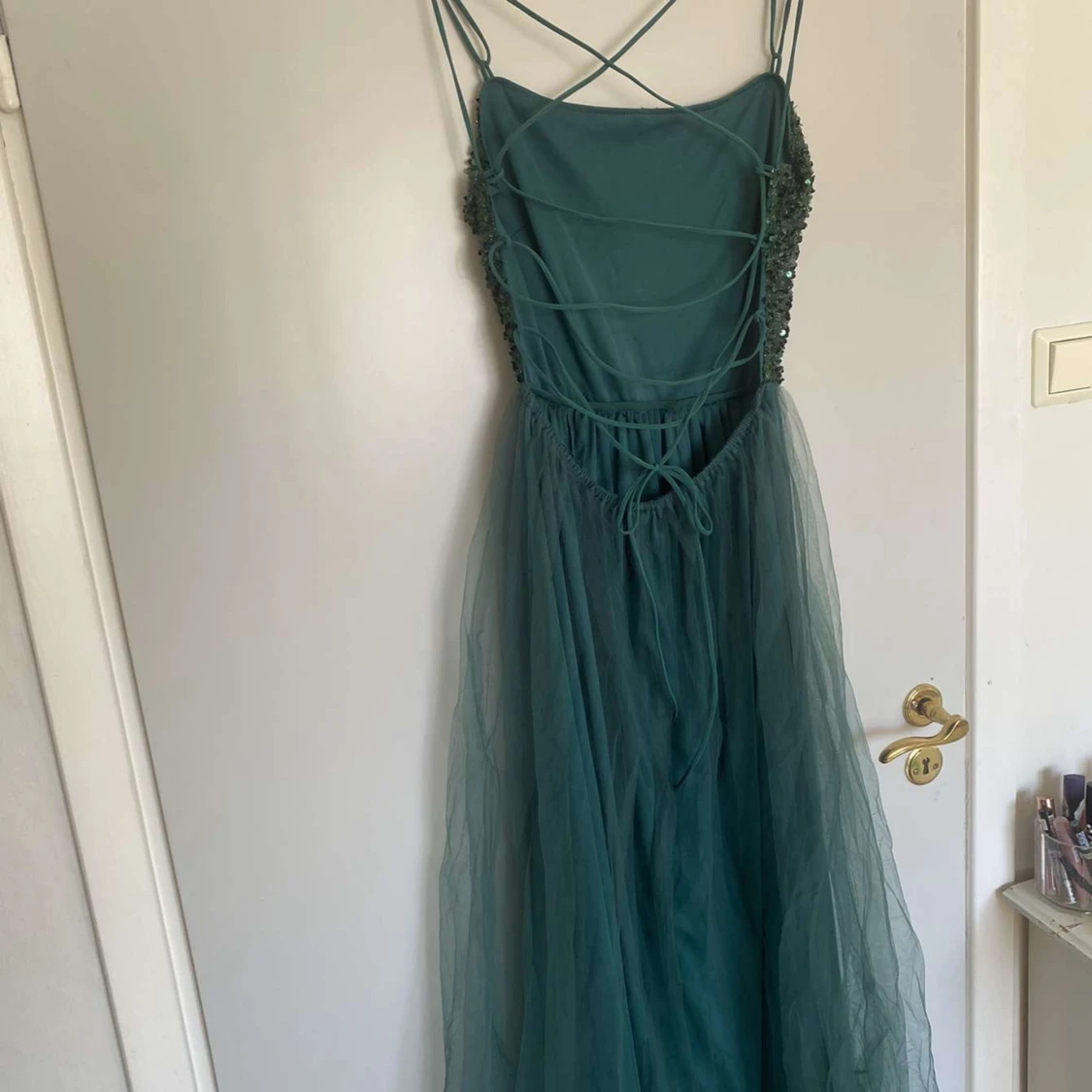 Balklänning öppen rygg  - 90