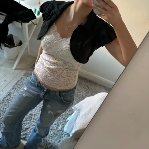 Supersöt bolero! - Supersöt vintage bolero! 💓 Det står ingen storlek men skulle säga s-xs! 