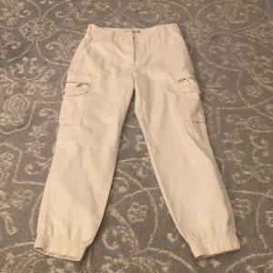 Köp dom om du är en Therian - Dom är för therians och vanliga människor 💓hoppas någon vill ha dem🇸🇪💗