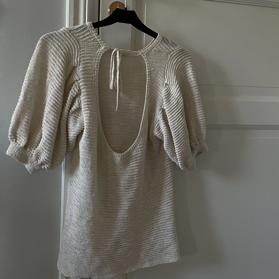 Topp med öppen rygg - 90