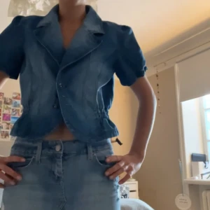 Jeansjacka  - Ursnygg jeans jacka, aldrig använd! Storlek 36 men passar 38 också 🙌🏻