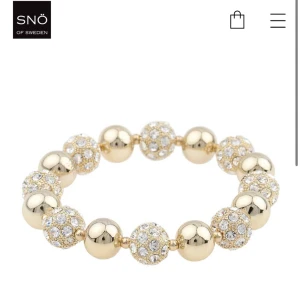 Mysk Elastic Braceletg/clear - Guld armband från SNÖ OF SWEDEN. Orginalpris; 599kr, mitt pris 99kr💗