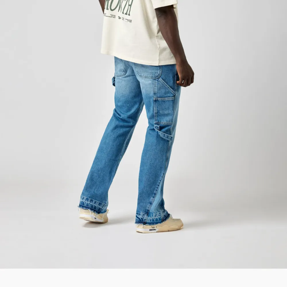 Jävligt snygga Eightyfive jeans i storlek 33 knappt använda, slutsålda överallt . Jeans & Byxor.