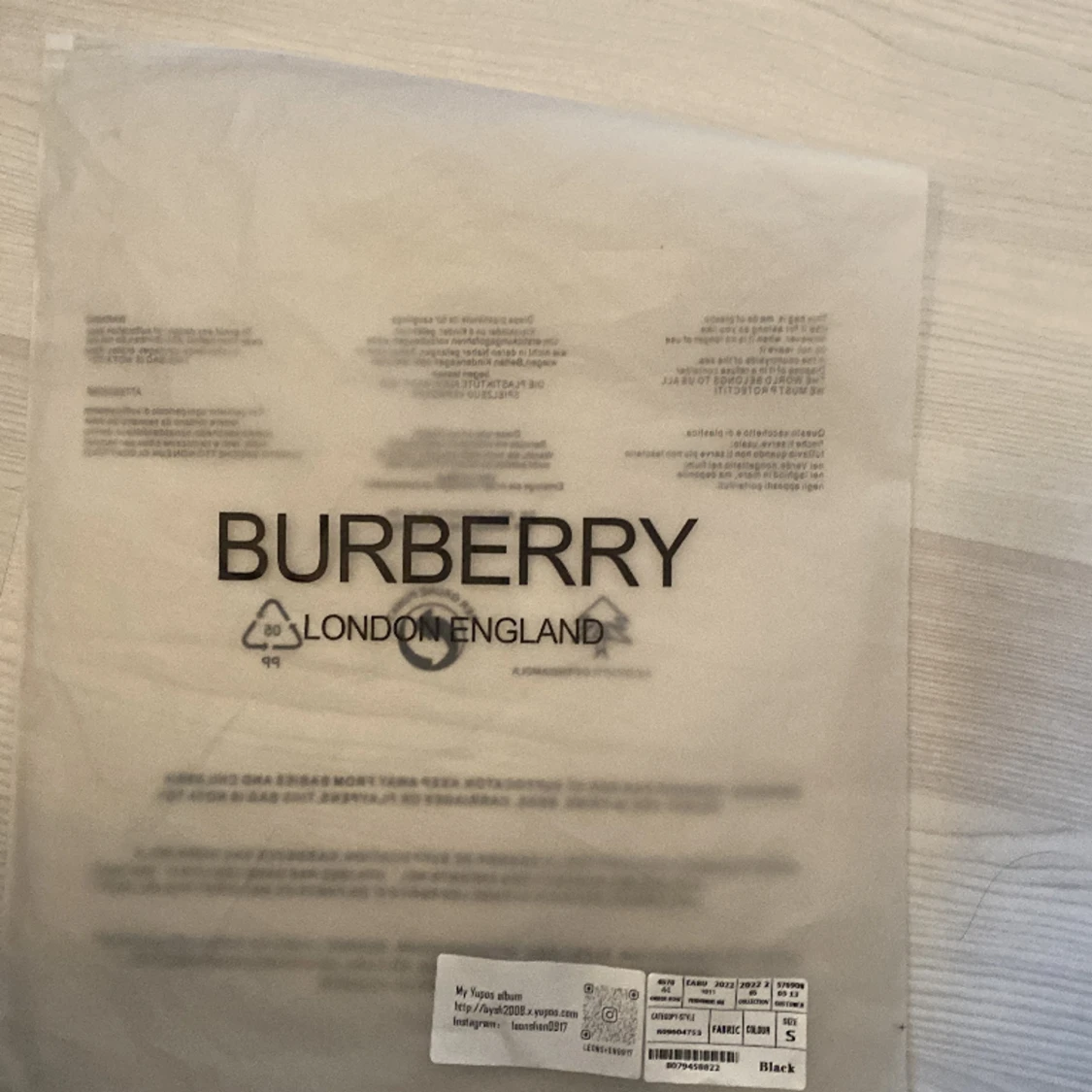Burberry hoodie - 91