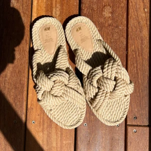 Sandaler H&M - Stl 39. Helt nya 