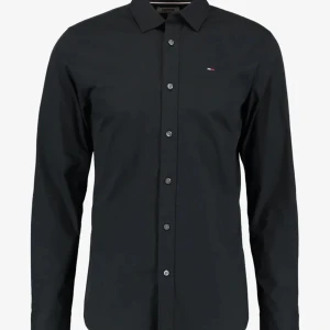 Tommy Hilfiger skjorta - Hilfiger skjorta i storlek m. Mycket bra skick