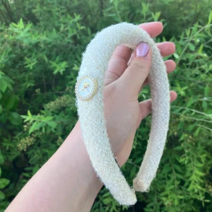 Diadem  - Helt ny o oanvänd 