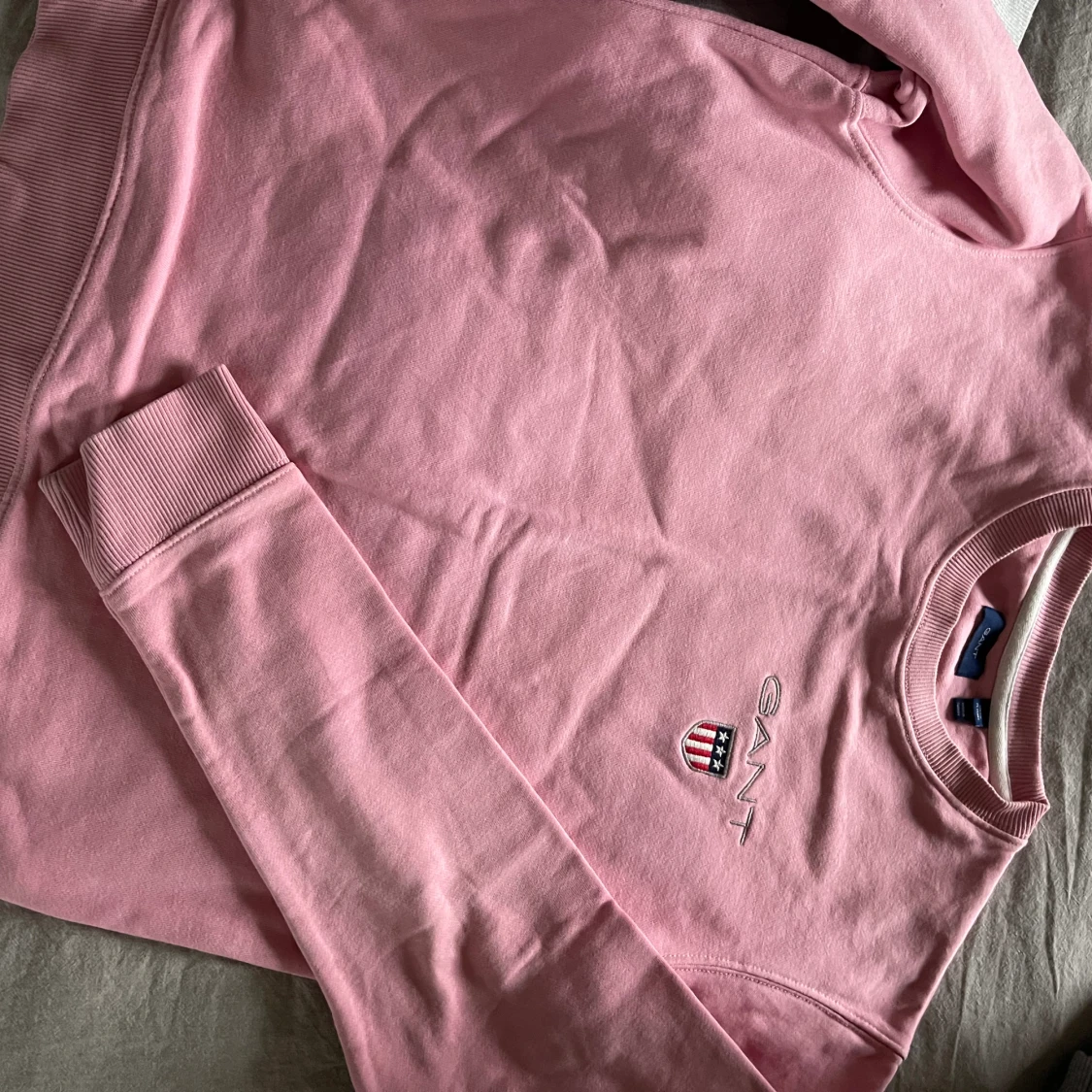 Tröjor 14-15 år (S) - 92