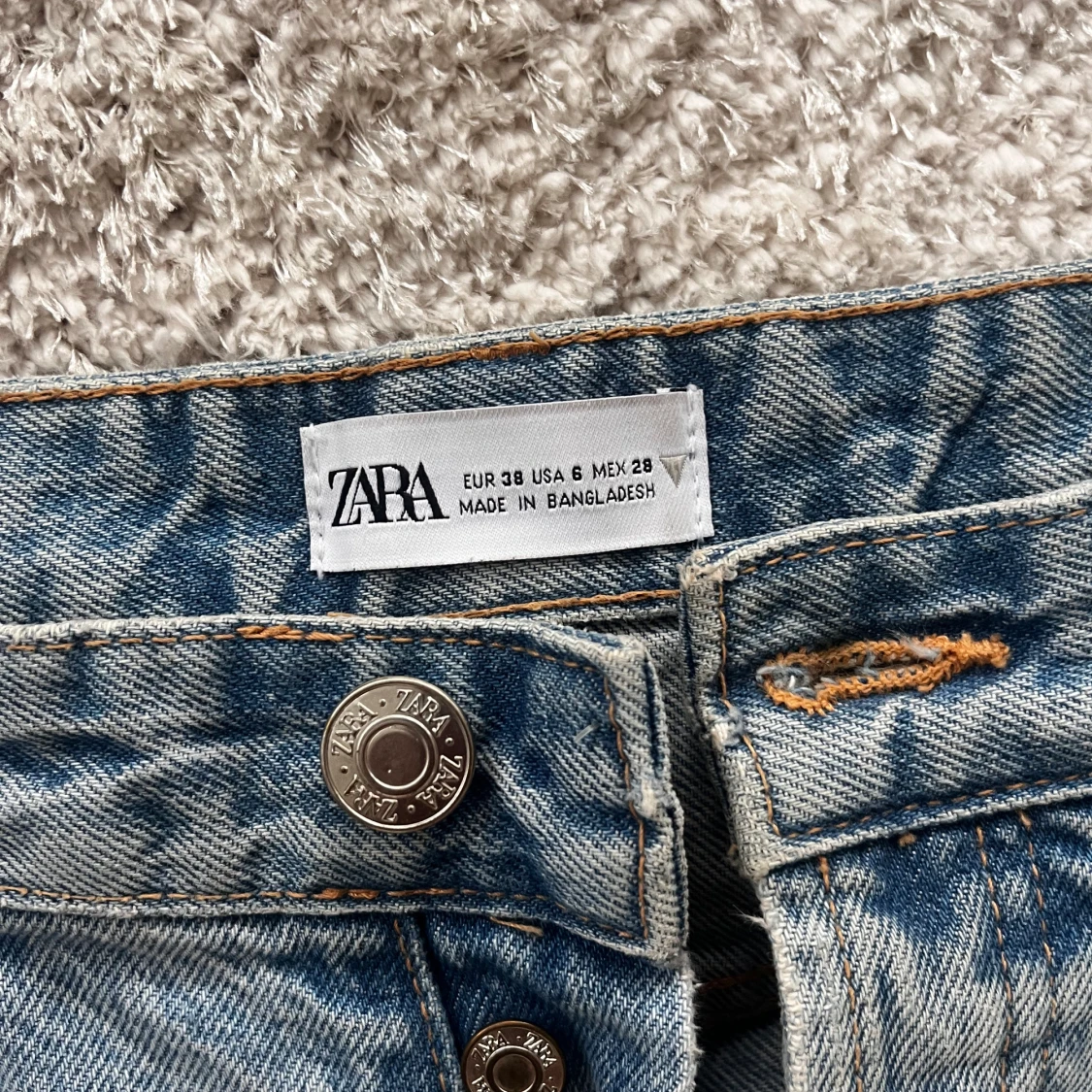 Zara jeans - 90