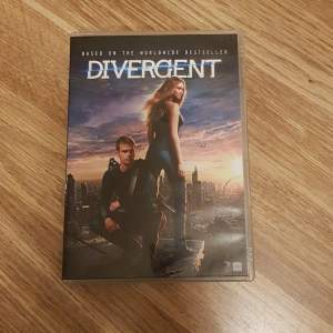 DVD divergent action/adventure 134min