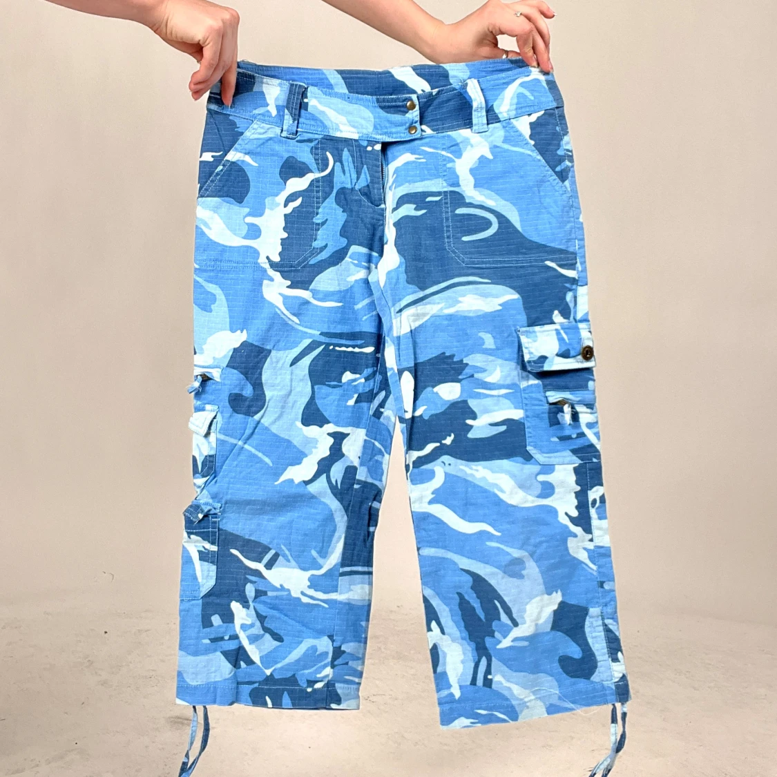 Blåa Camoshorts  - 1