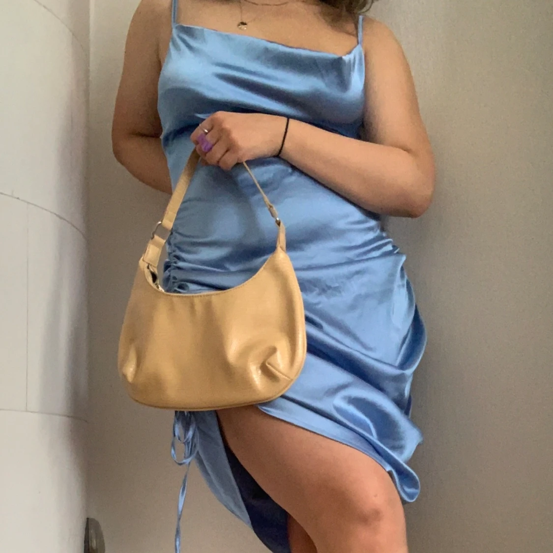 Blå klänning  - 90