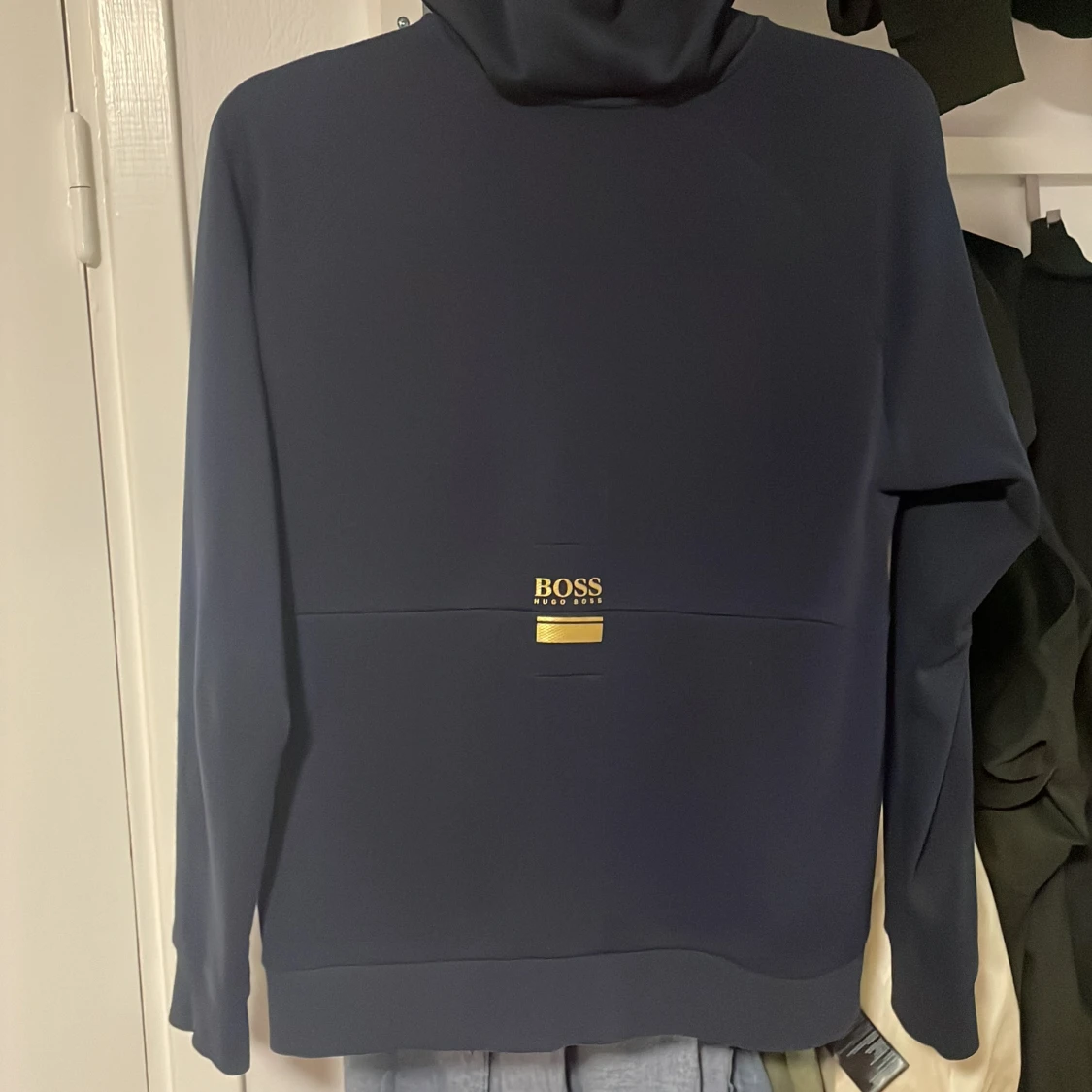 Hugo boss sweatshirt - 90