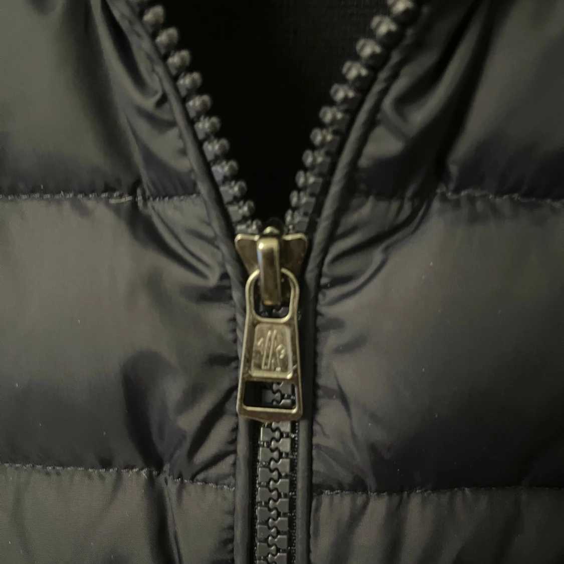 Moncler Cardigan - 92