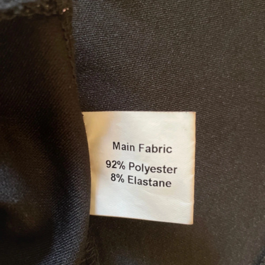 Glittrig klänning - 93