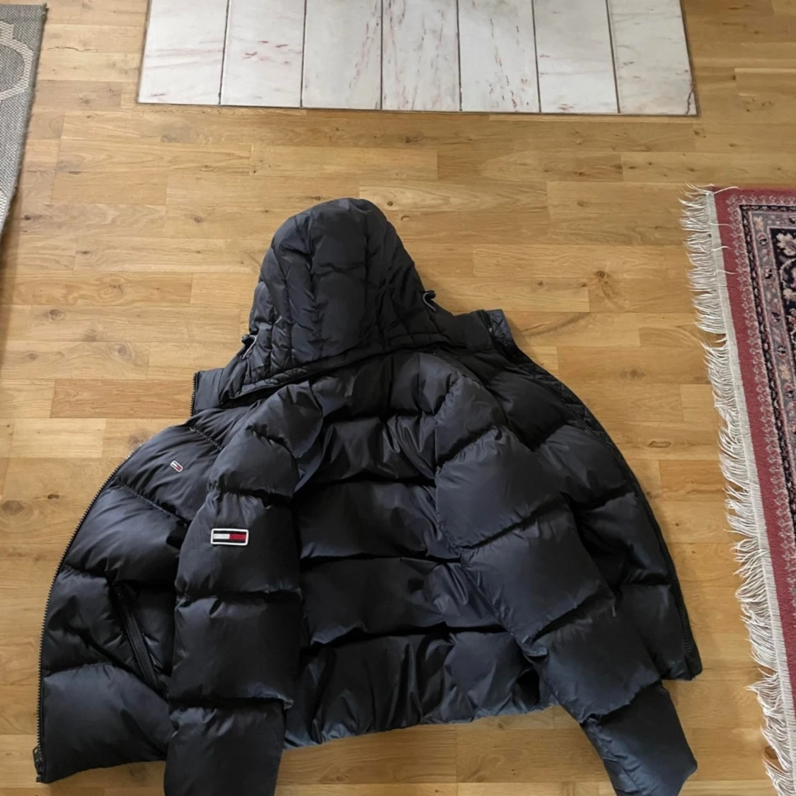 Tommy Hilfiger vintern jacka  - 90