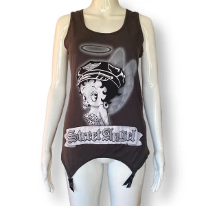 Betty Boop - Storlek XL, dockan använder XS. Fint skick! Från 2008! Svart/grå färg. 