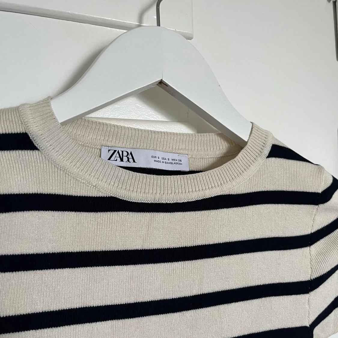 stickad t-shirt  - 90