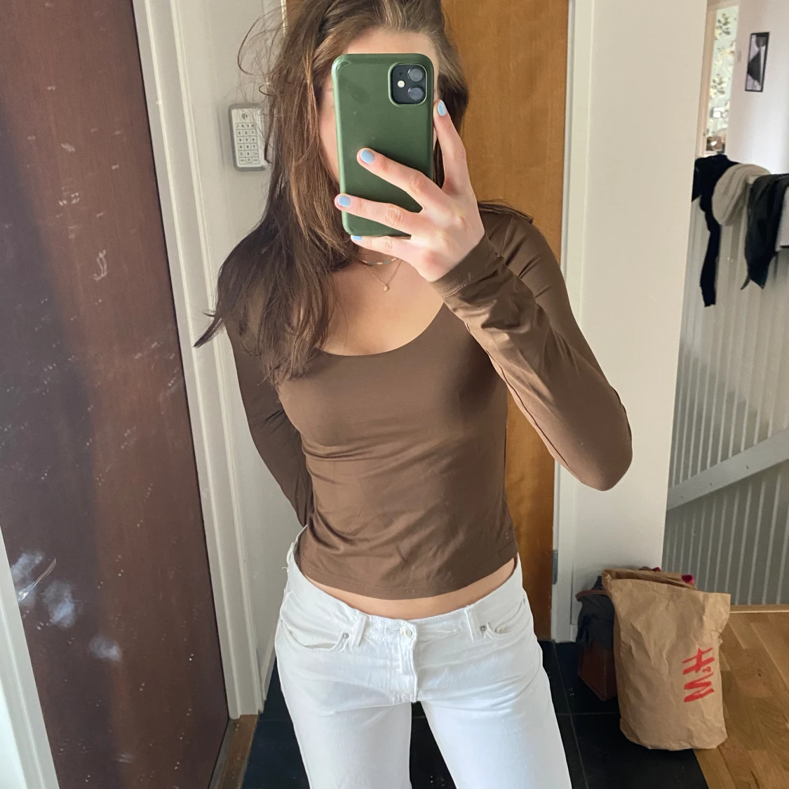 Brun långärmad tröja