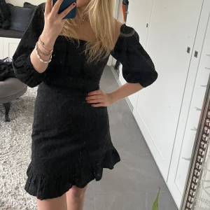 Söt klänning 🖤 - Söt klänning 🖤