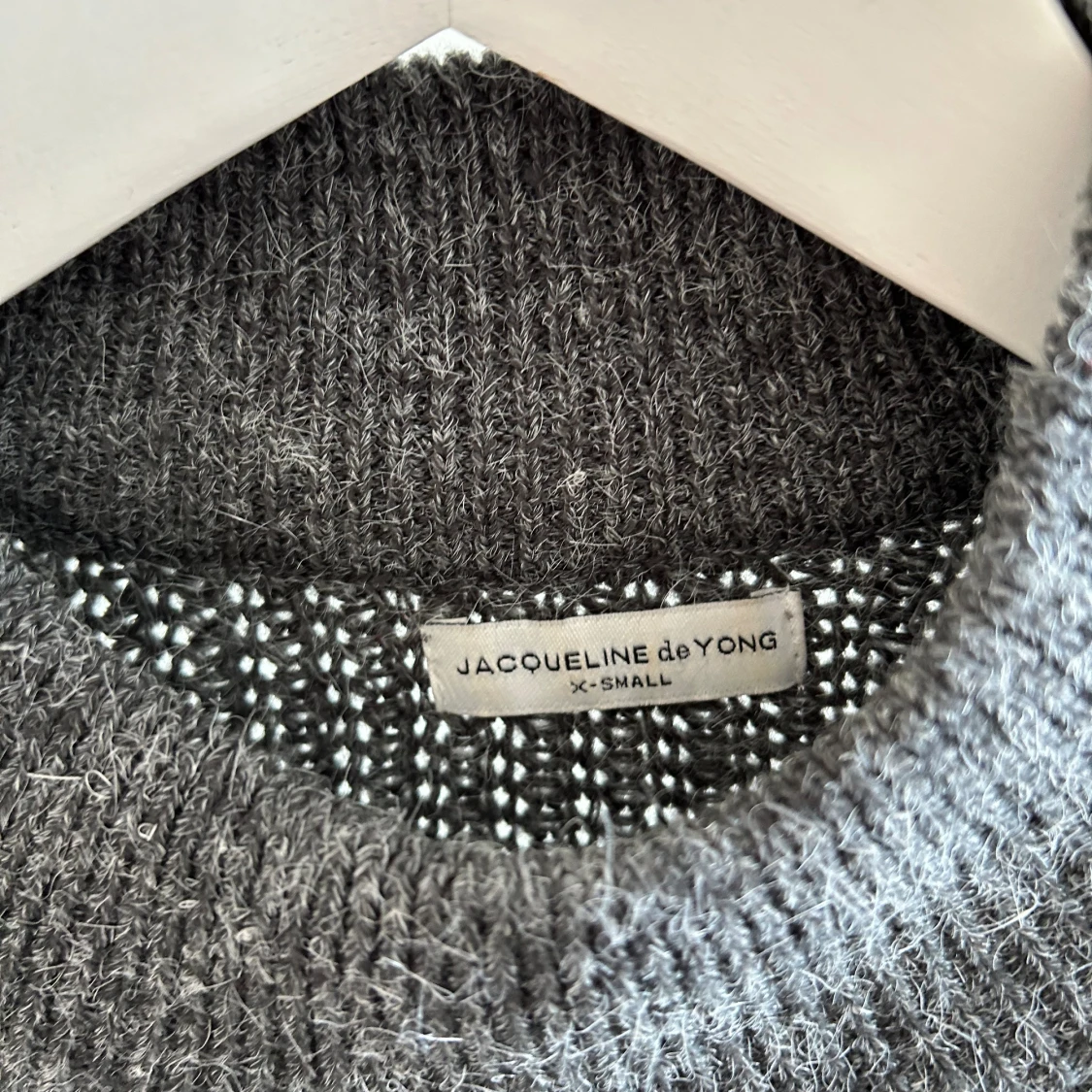 Stickad tröja  - 90