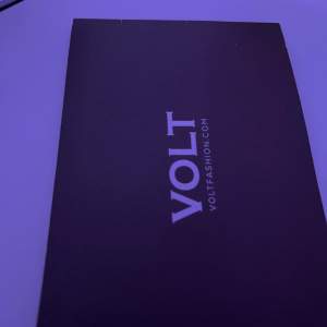 Säljer ett presentkort från Volt Fashion till ett värde av 750kr med giltighetstid fram tom januari 2025