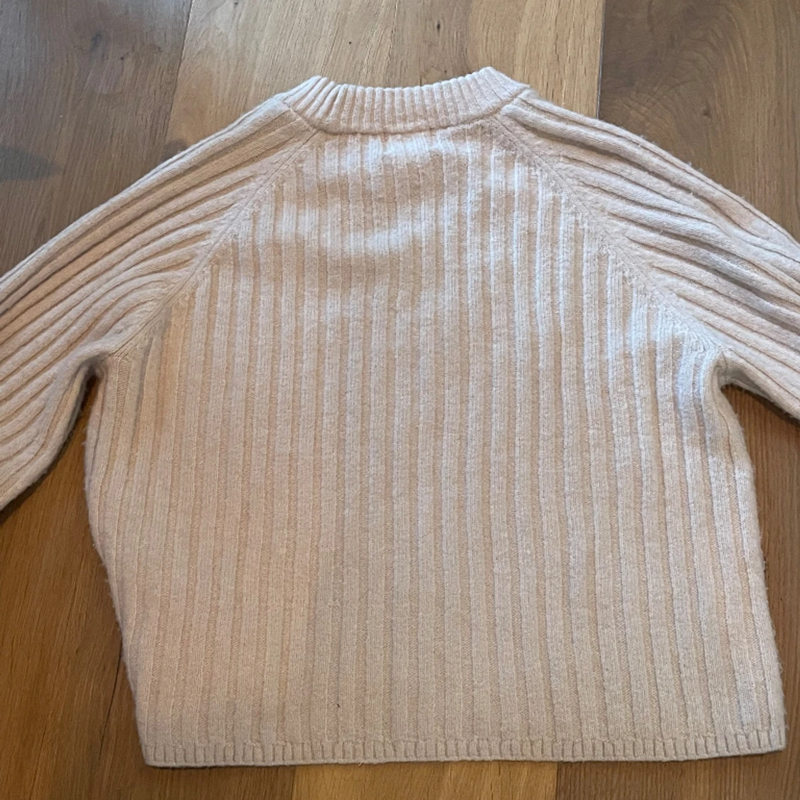 Mysig stickad tröja - 90