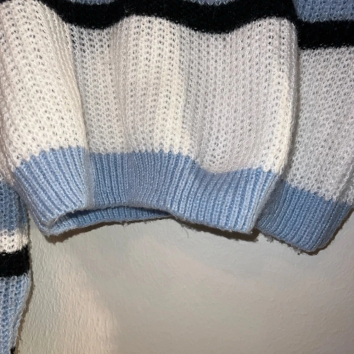 Stickad tröja - 91