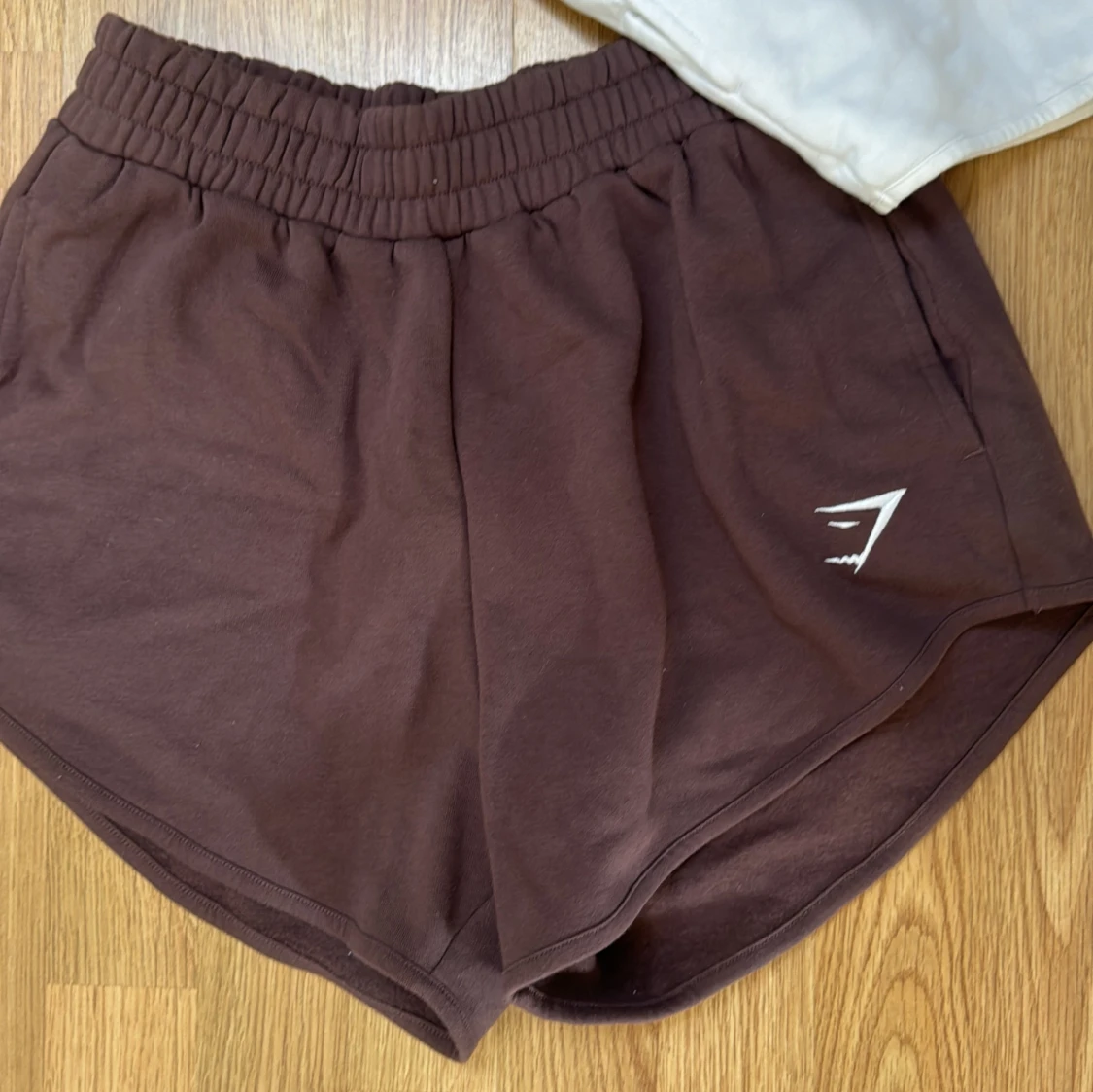 Gymshark shorts - 90