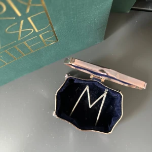 Maria Nilsdotter Berlock - Säljer enbart berlocket 💗