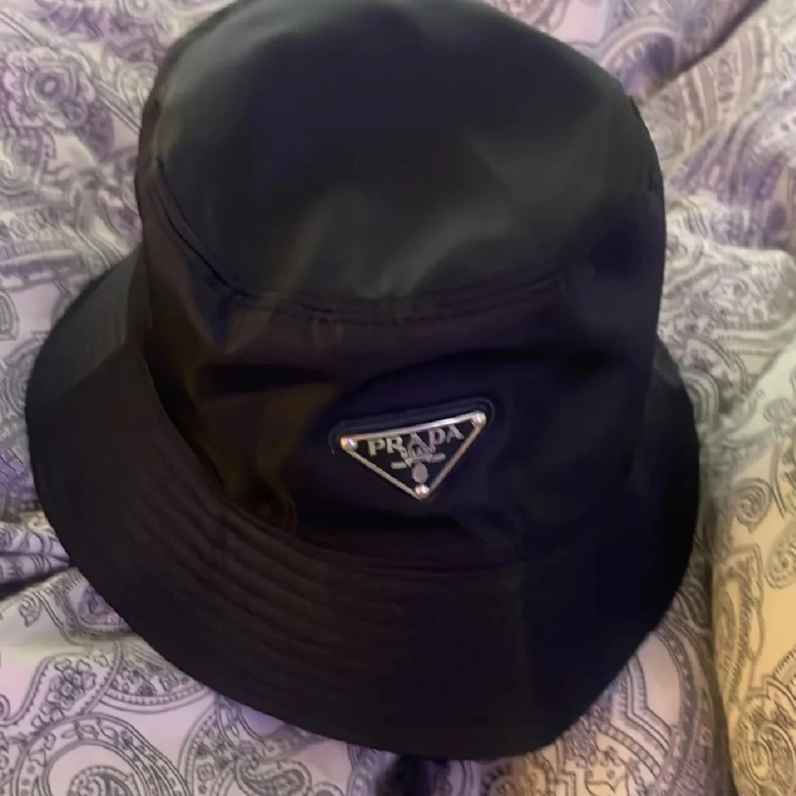 Prada bucket hat - 90