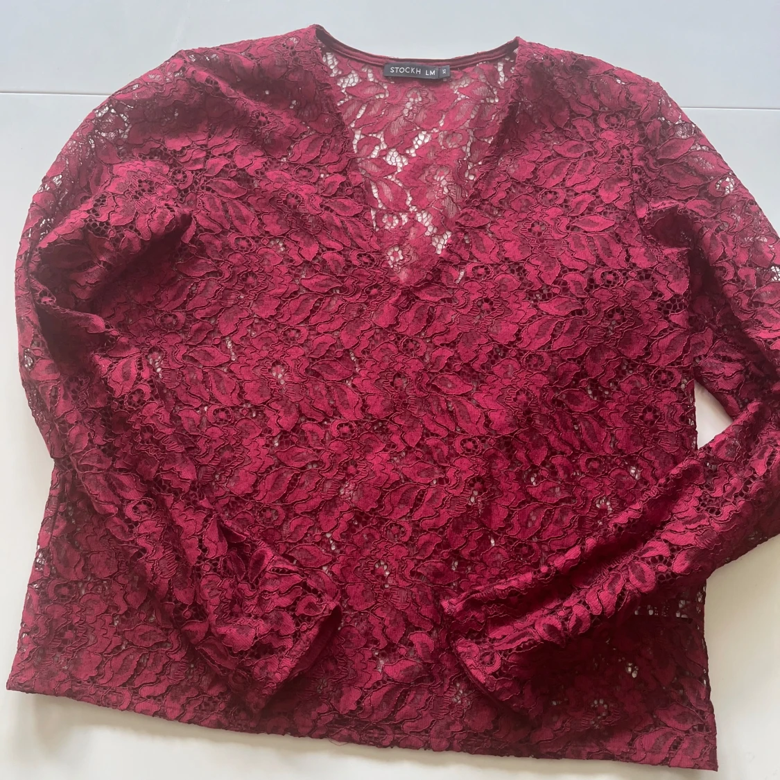 Röd blus/tröja - 91