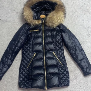 Rockandblue jacka  - Ingen fel på jackan jag har använt den några gånger typ ny den passar inte mig längre jackan har storlek S 