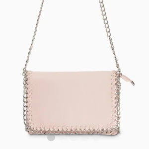 Tiamo Väska - Säljer denna trendiga rosa Tiamo väska. Knappt andvänd, då de inte riktigt är min stil. Denna är i deras mellan storlek och har enligt mig en jätte fin färg.